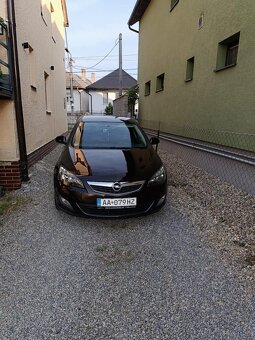 Predám Opel Astra j - 5