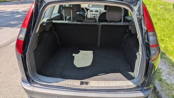 Ford Focus Combi mk2 benzin - 5
