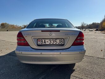 Predám Mercedes-Benz C180 Kompressor W203 Classic - MT6 - 5
