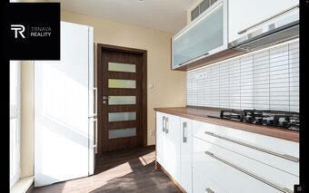 TRNAVA REALITY - Pekný 3 izbový byt 68m2, kompletná rekonštr - 5