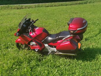 Predám 3678€ VYMENÍM Honda Pan European 1300 ST rv-2005 93kw - 5