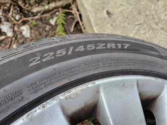 VW Passat B6 R17 letne 225 45 R17 Nexen - 5