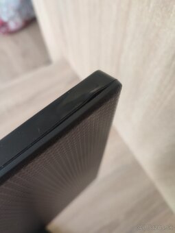 LQ Flatron E2242T 22",55cm , Full HD - 5