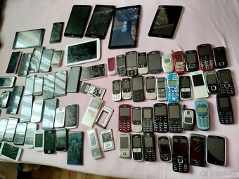 Staré mobily - 5
