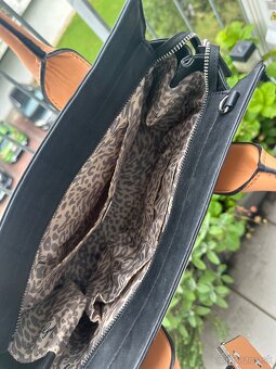 Guess kabelka - 5