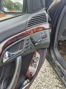 Mercedes Benz W220 s 400 L V8 - 5