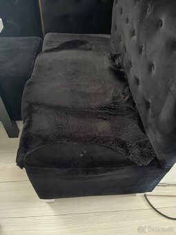 Elegantná rohová lavica so stolom - 5