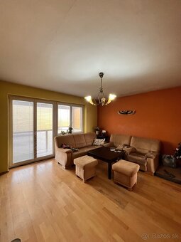 Veľkometrážny, trojizbovy byt s garážou v Čachticiach - 5