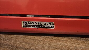 Kufrikový písací stroj Consul 231.3 po servise - 5