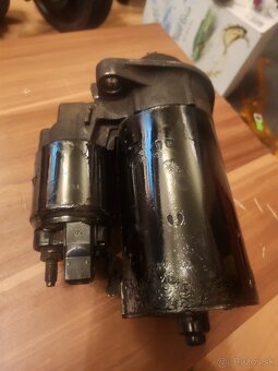 Na predaj štarter VW PASSAT .plne fukčný. - 5