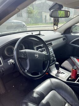 Predám Volvo V 70 D5 - 5