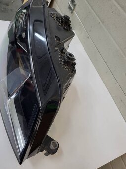 Volkswagen caddy lift svetlo prave 2k1941016b - 5