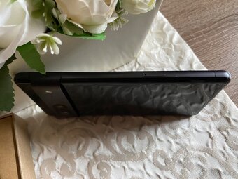 Predam vymenim google pixel 7 black 8/128 gb - 5