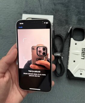 Apple iPhone 12 White 64GB - 5