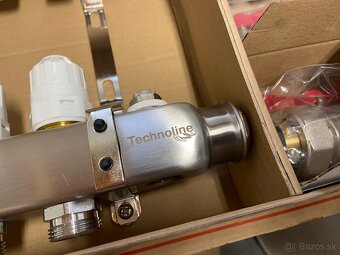 Rozdeľovač podlahového kúrenia, 10 cestný, nerezový - 5