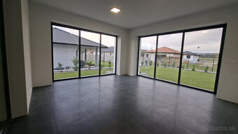 Exkluzívne iba u nás krásna novostavba v obci Uhrovec - doko - 5