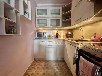 Útulná garsónka s väčším balkónom vo vyhľadávanej časti... - 5