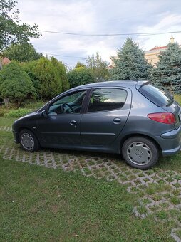 Peugeot 206 1.4 benzín - 5