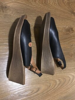 Dámske sandále - veľkosť 40 - 5