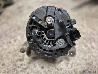 Predám Alternator VW GROUP 12V 140AH - 5