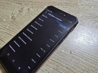 Odolny Oukitel WP5 Pro plnefunkcny s obrovskou 8000mAh bater - 5