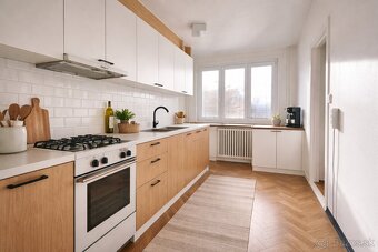 PREDAJ 3,5- izbový byt v úplnom centre mesta - 5