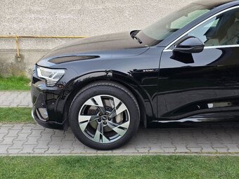 Audi e-tron 50 S-LINE 230 kW 313PS Quattro, Panoráma, Matrix - 5