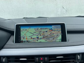 BMW X6  3.0 - 5