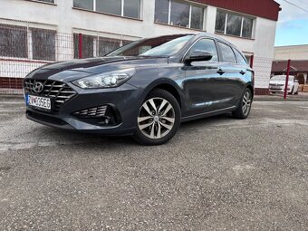 hyundai i30 cw combi 1,6 crdi nafta r.v. 9/2020 - 5