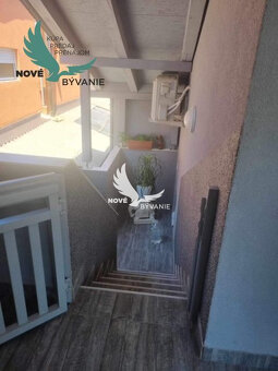 Exkluzívne dom s dvoma apartmánmi len 250m od mora v Chorvá - 5