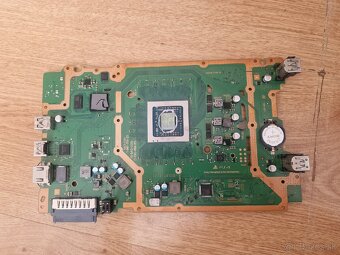Predám PS4 FAT a PS4 Slim na diely - 5