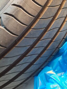 Predám micheliny 205/55/16 XL 91 H - 5