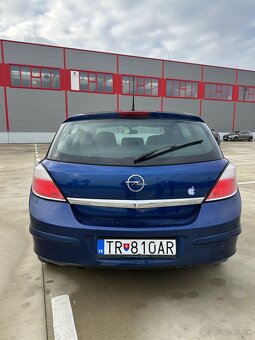 Opel Astra H - 5