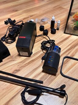 🐠Predám akvárium 60×30×30 cm (54 L) spolu s príslušenstvom - 5