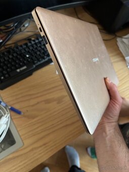 Predám notebook prestigio - 5