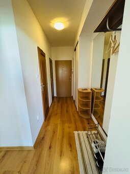 Zariadený 2 izbový byt pri City Aréne - 5