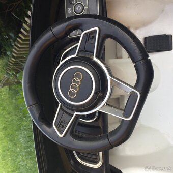 Detské elektrické autíčko AUDI R8 Spyder - 5