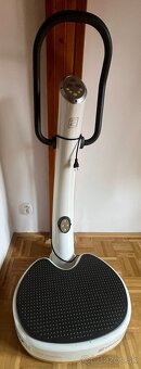 Predám Vibračnú plošinu Energetics Vibra 2.1 - 5