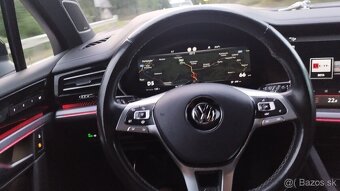 Volkswagen Touareg ,R line,3,0 TDI ,210kw.full výbava, - 5