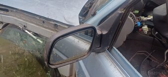 Rozpredám Land Rover Discovery 2 4.0 V8 LPG - 5