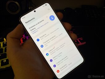 Samsung Galaxy S22 - Biely, 128GB - 5