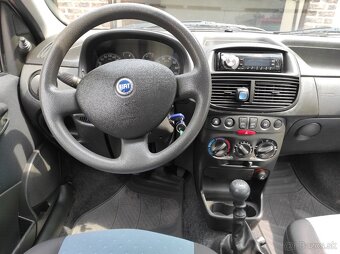 Fiat Punto - 5