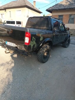 Nissan Navara D22 - 5