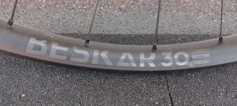 Sada MTB kolies Newmen Beskar - 5