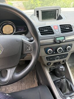 Renault Megane 1.5 dCi (r.v.2011) - 5