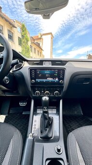 Škoda Octavia SCOUT 4x4 2018 - 5