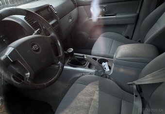 Predám KIA Sorento 2.5 CRDi - 5