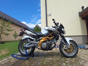 Aprilia Shiver 750 - 5