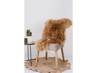 Ovčia kožušina – teplo, luxus a štýl pre váš domov - 5