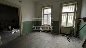 Priemyselný areál s administratívnou budovou, 1600m2,... - 5